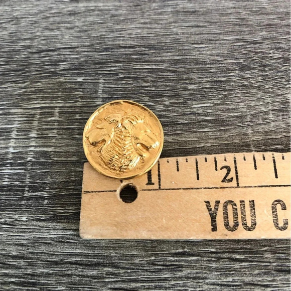 Vtg Goldtone Double Lions Heads Earrings - Picture 7 of 8